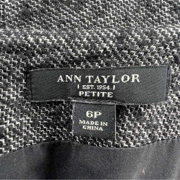 SIZE 6 PETITE ANN TAYLOR WOOL SKIRT BLACK GREY LINED ZIP CLOSURE CLASSIC - Picture 9 of 10